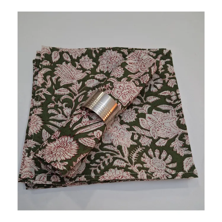 Lot De 4 Serviettes De Table Brodées Main Motifs Floraux - Uniques, Fait Main, Neuves