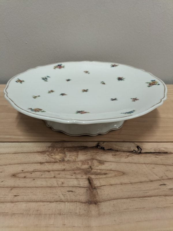 Grand service assiettes plats tasses en porcelaine fruits - Arts de la table