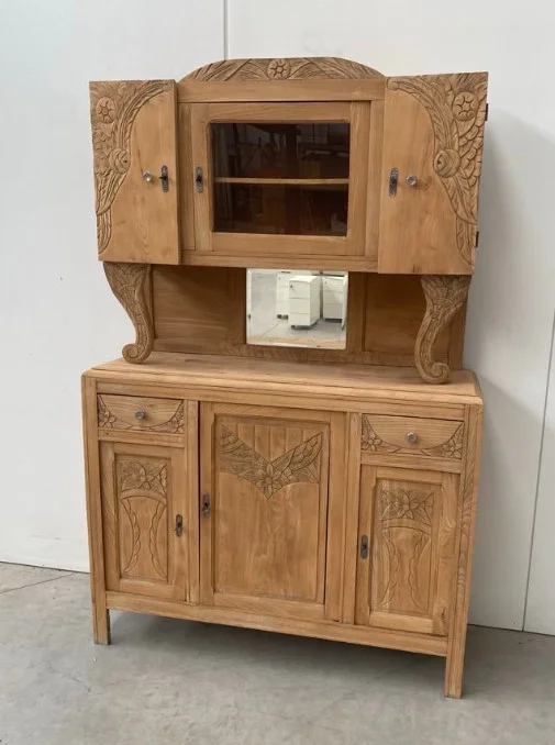 Buffet 2 corps en chêne sculpté - Buffet 3 portes avec vitrine en bois massif - Vaisselier en